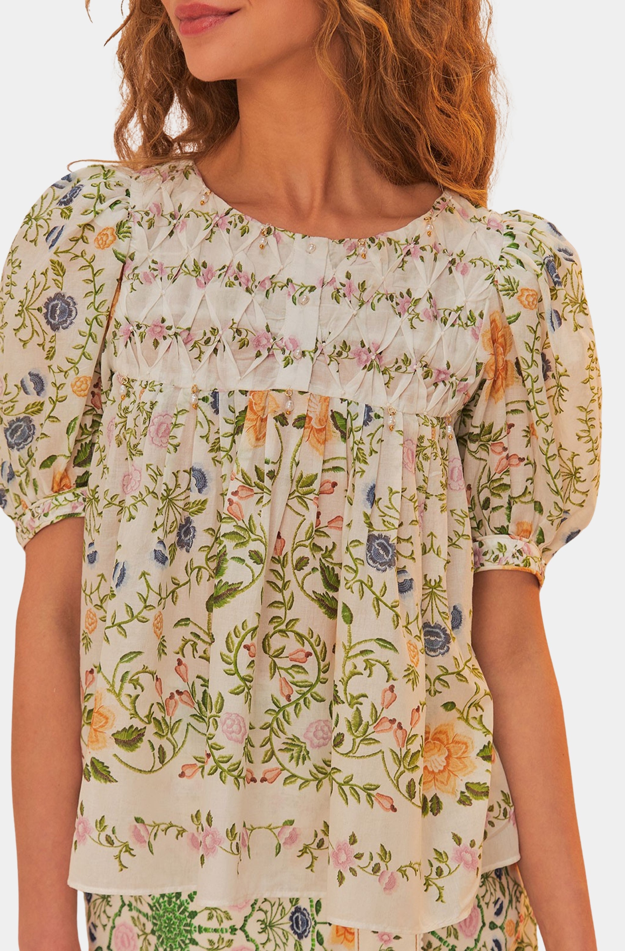 Folk Floral Off-White Scoop Neck Short Sleeve Blouse